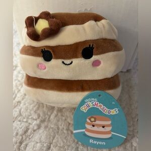 Squishmallow Rayen Pancakes 5 inch Squishdate 04/21/2021